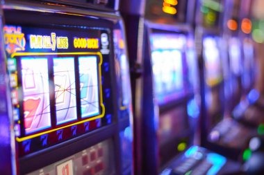 Sic Bo and live-roulette tables in olimpus88 Bali Vacation collection showing dealers and betting interfaces